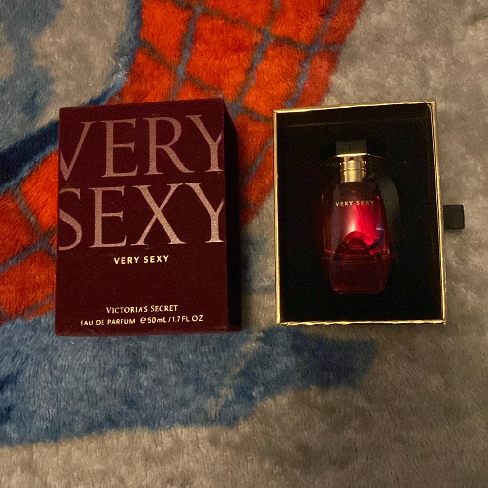 Victoria’s Secret Very Sexy Vanilla Orchid Perfume